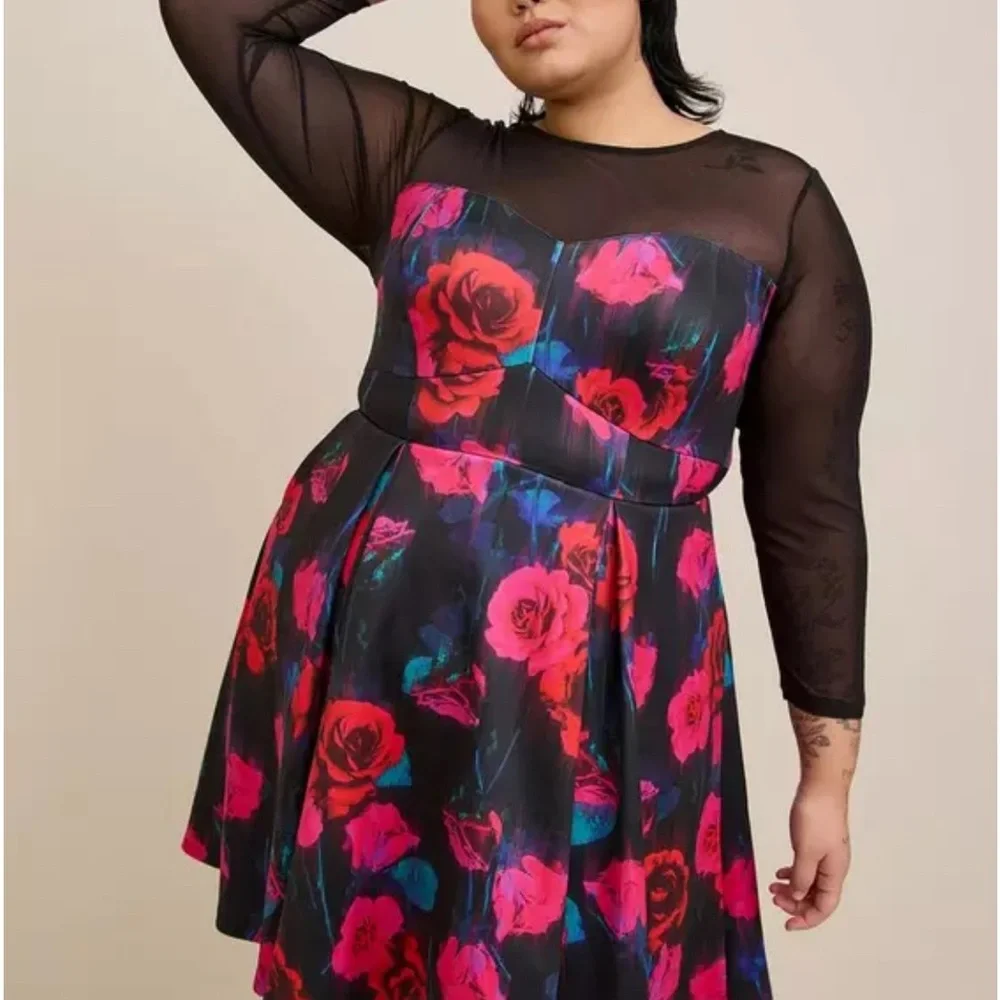 Torrid Vibrant Floral Long Sleeve Dress - Picture 1 of 5